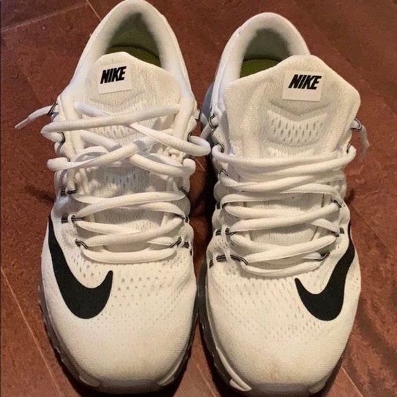 Nike Air Max 2016 - Picture 2 of 3
